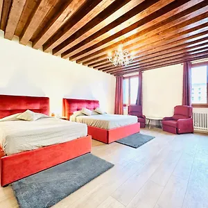 luxury-suites.hotelslidodijesolo.com/